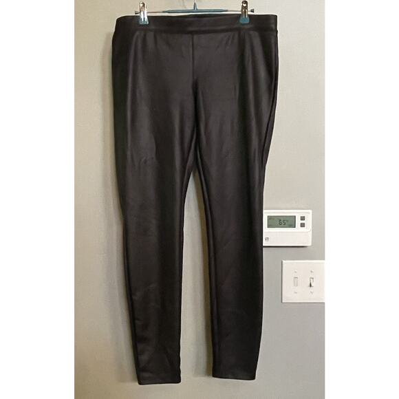 Express Black Faux‎ Leather Cropped Skinny Mid Rise Pants Women's Large EUC - Picture 1 of 11